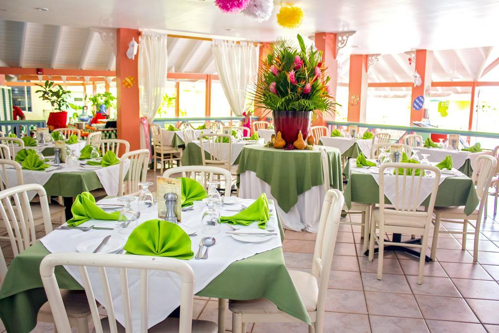 Bay Gardens Hotel Gros Islet Exterior photo