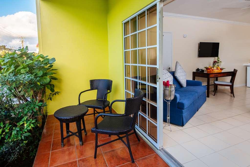 Bay Gardens Hotel Gros Islet Room photo